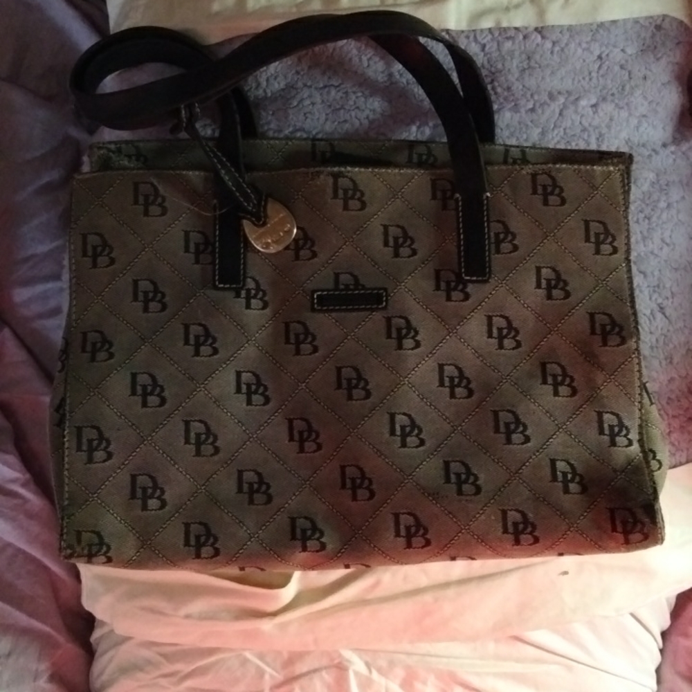 Dooney & Bourke Signature Shoulder Bag